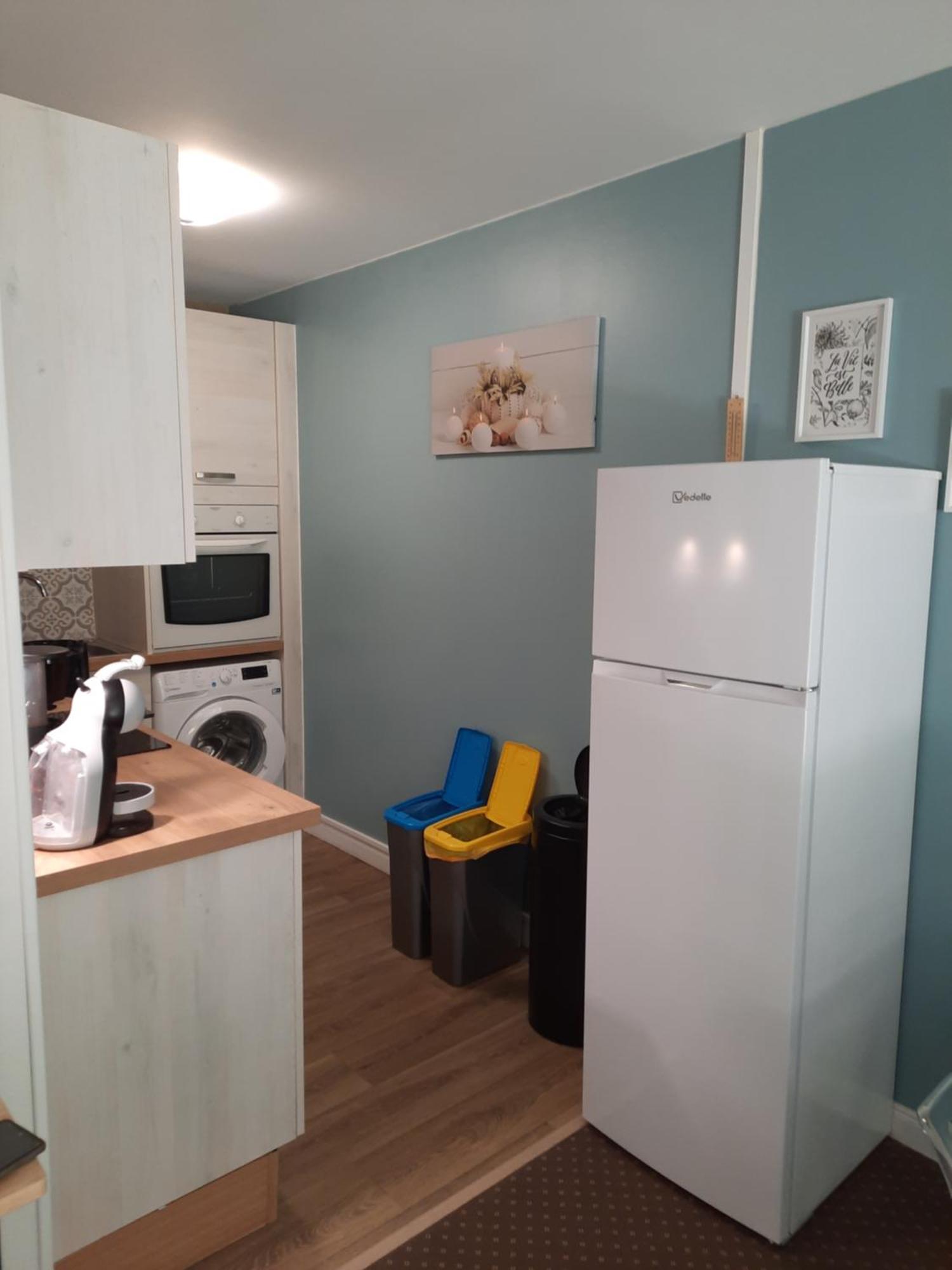 Appartement Ab Du Parc Нёфшатель-Ардло Экстерьер фото