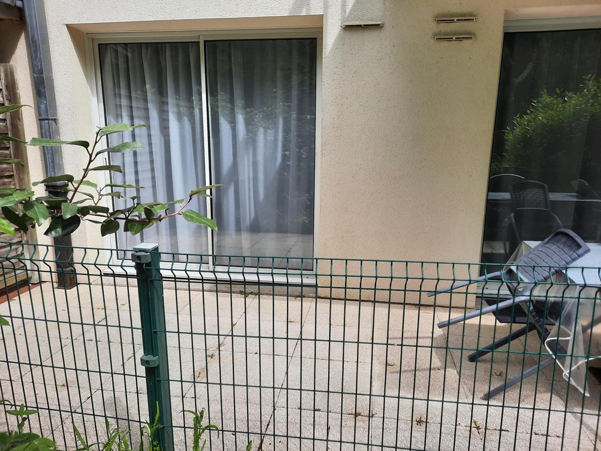 Appartement Ab Du Parc Нёфшатель-Ардло Экстерьер фото
